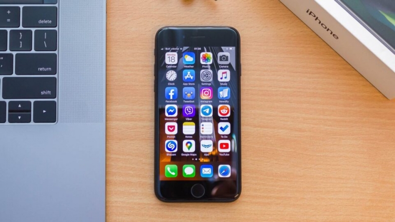 Apple готовится к выпуску бюджетного iPhone SE 3