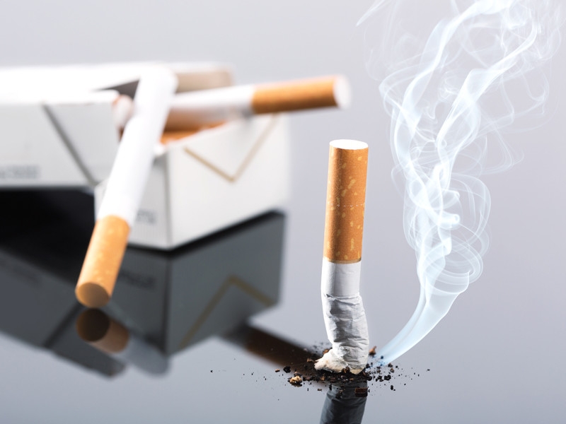 МЧС обяжет табачные компании выпускать самозатухающие сигареты