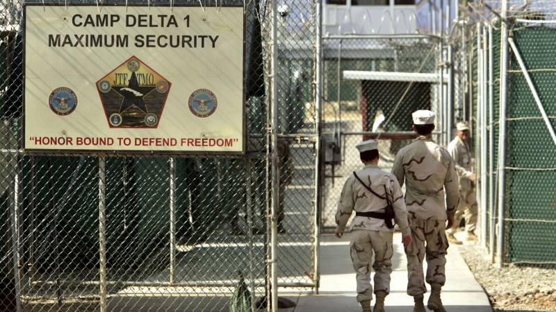 Администрация Байдена начала процесс закрытия тюрьмы Гуантанамо