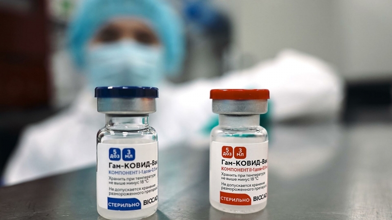 Колумбия ведет переговоры с Россией по вакцине "Спутник V"