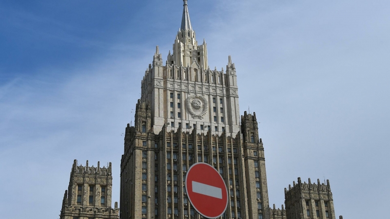 МИД объяснил ротацией отъезд российских дипломатов из Лондона