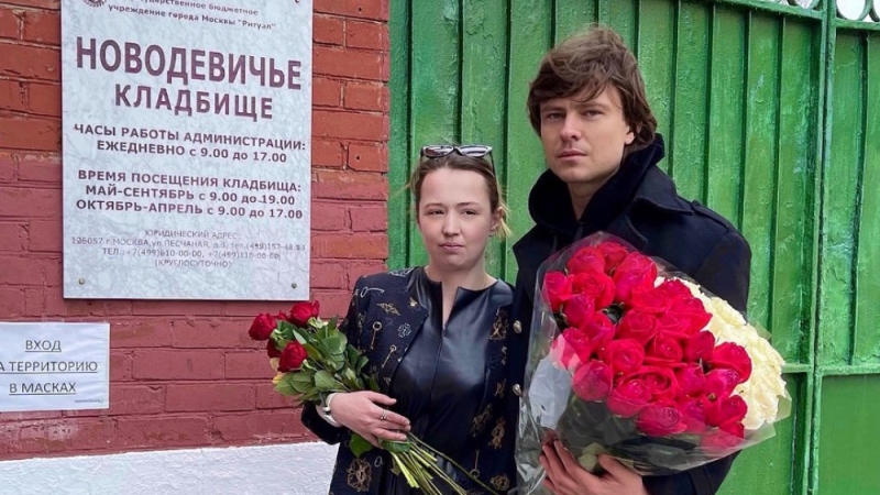 Внучка Гурченко под ручку с Шаляпиным разозлила близких артистки в день памяти