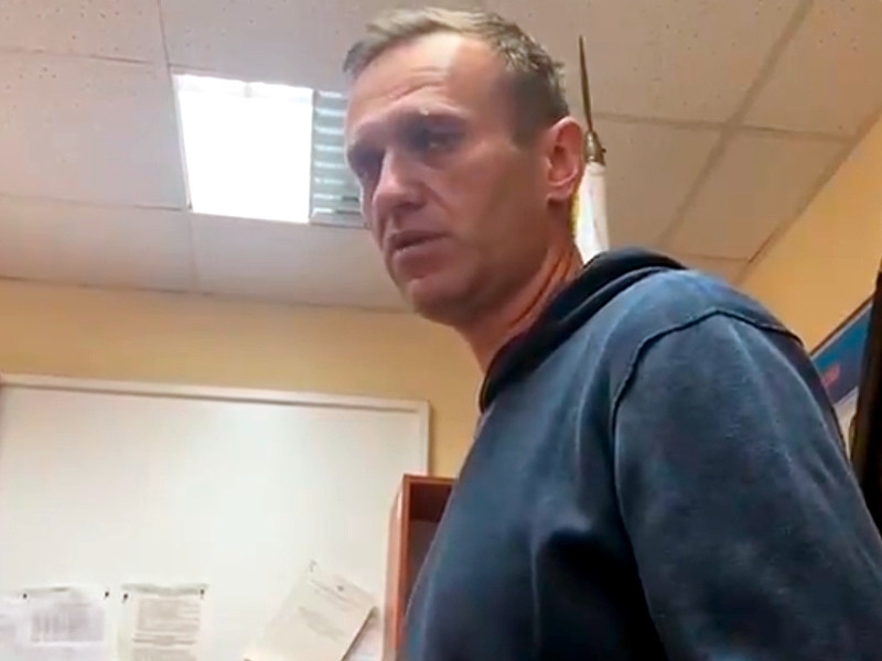 Адвокаты: Алексей Навальный "утрачивает чувствительность рук"