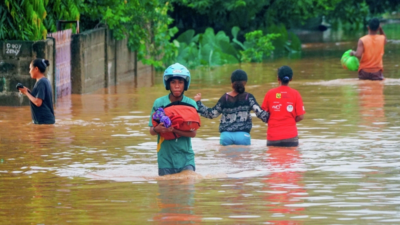 В Восточном Тиморе из-за наводнений погибли не менее 27 человек