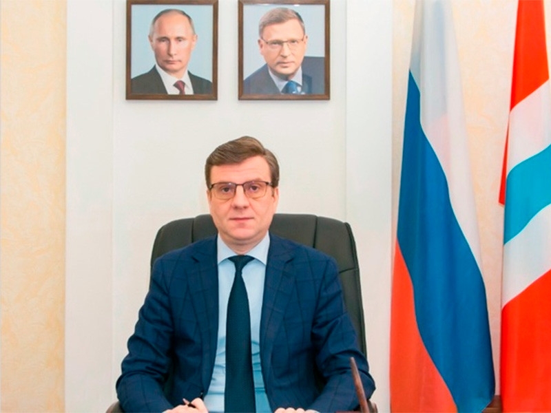 В Омской области на рассвете возобновили поиски министра здравоохранения