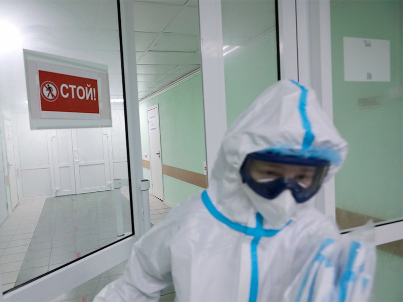 За сутки в России выявили 8 465 случаев заражения коронавирусом