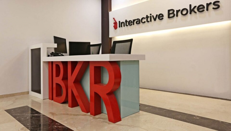 Брокер Interactive Brokers расширил ограничения для клиентов из РФ