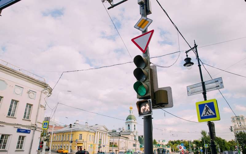 В России светофорам добавят секций