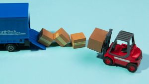 Организация и улучшение процесса перевозки сборных грузов: выбор маршрута, страхование и отслеживание.