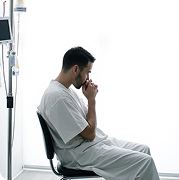 Капельница при выводе из запоя: эффективная и безопасная помощь